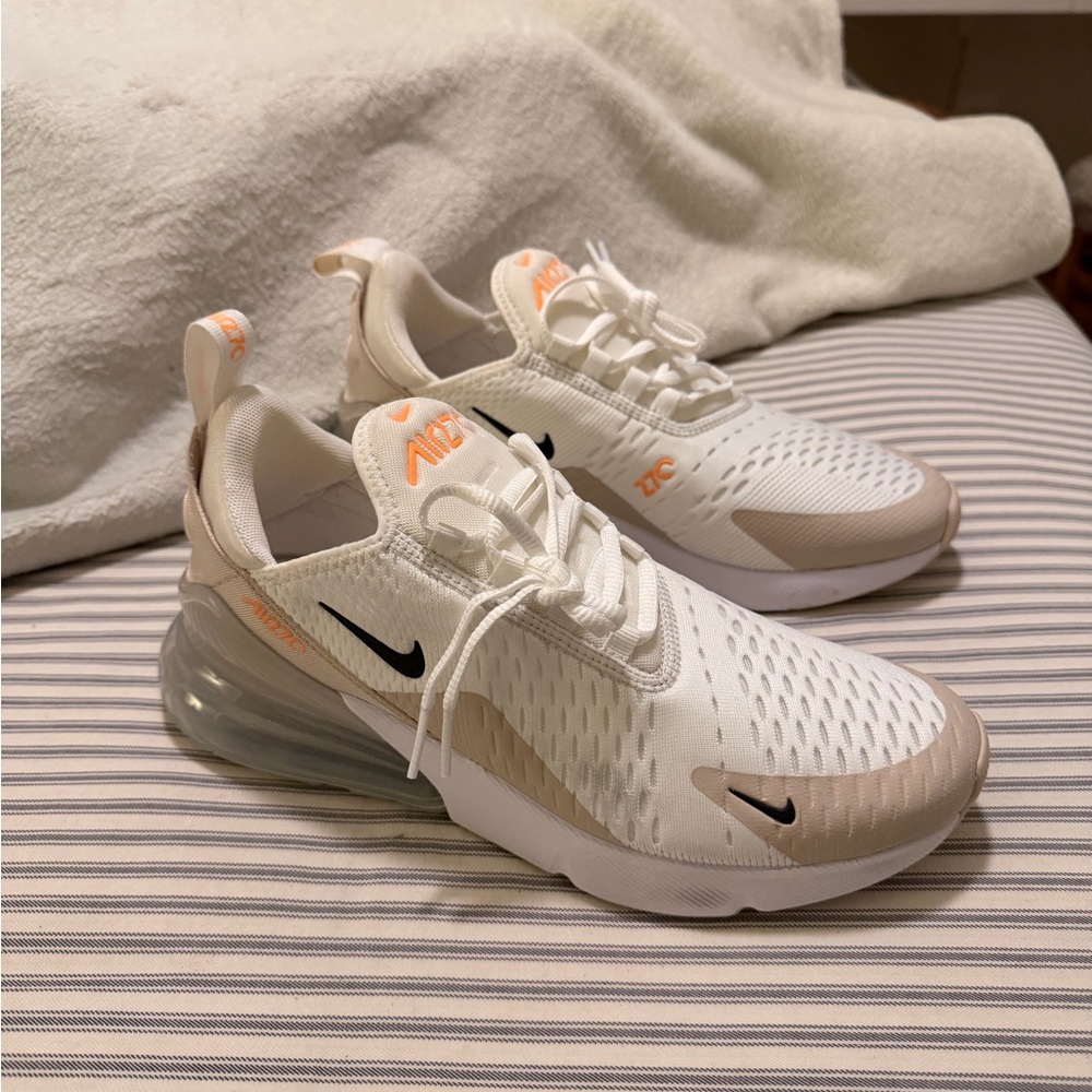 Nike Air Max 270 in “white dessert sand”